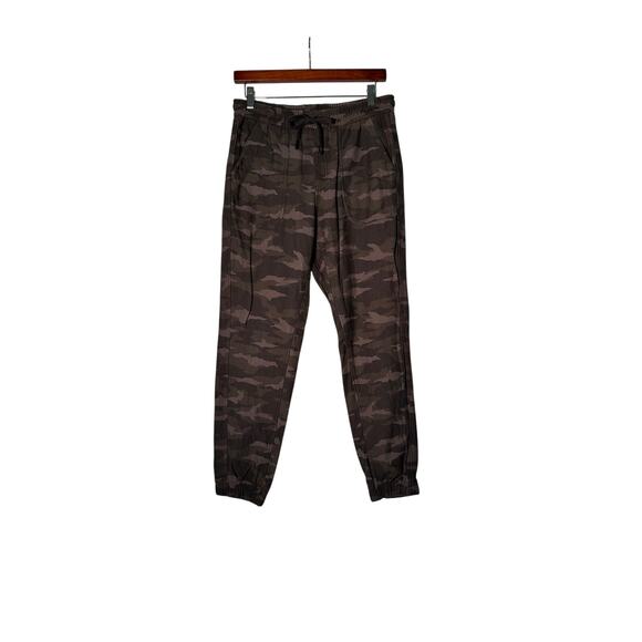 Athleta Farallon Joggers Pants 6 Camo Green Womens Activewear Casual Athleisure - Picture 2 of 6